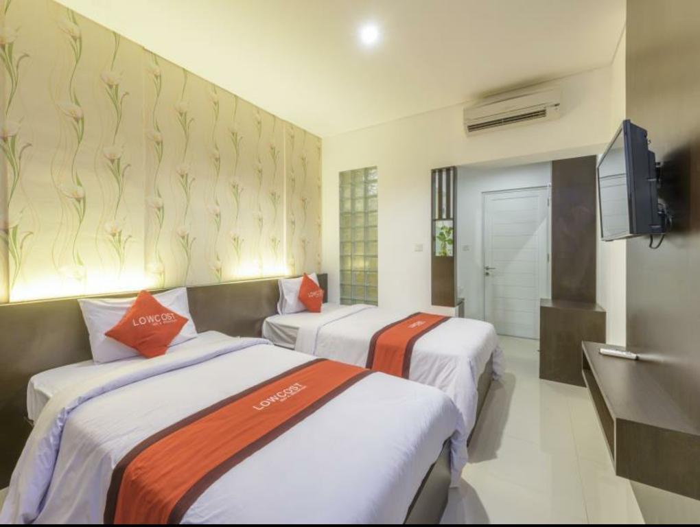 Lowcost Bed & Breakfast Jimbaran Kültér fotó