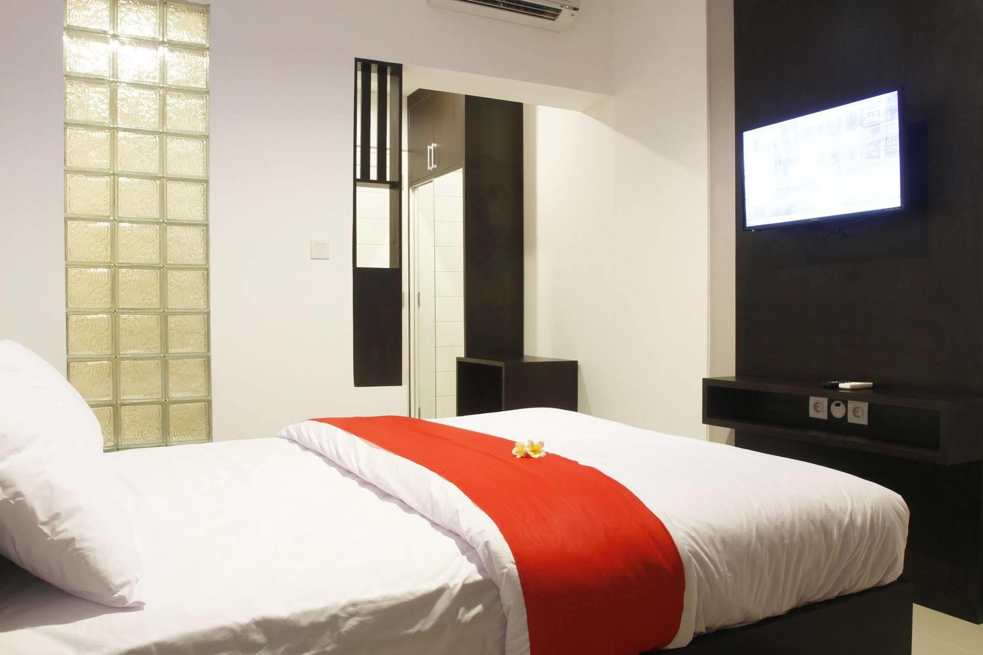 Lowcost Bed & Breakfast Jimbaran Kültér fotó